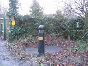 Greenwich Meridian Marker; England; Hertfordshire; Stanstead St Margarets